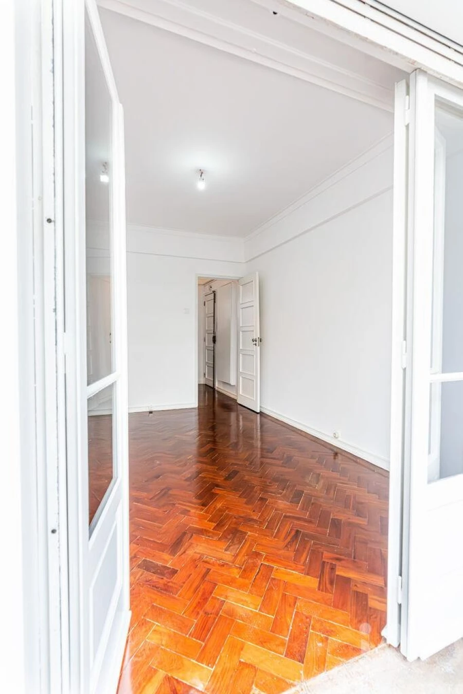 Apartamento T2 para Arrendamento em Alvalade Foto 5