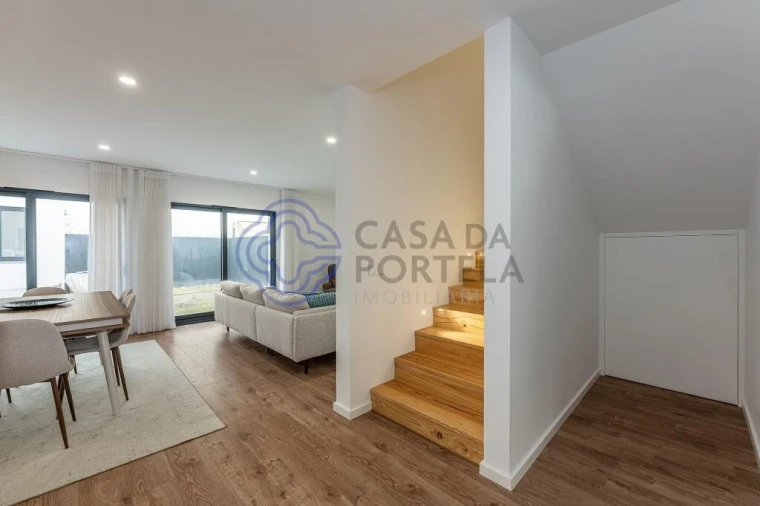 Moradia T3 para Venda em Perafita, Lavra e Santa Cruz do Bispo Foto 4