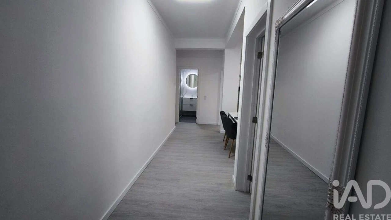 Apartamento T2 para Venda em Faro (Sé e São Pedro) Foto 10