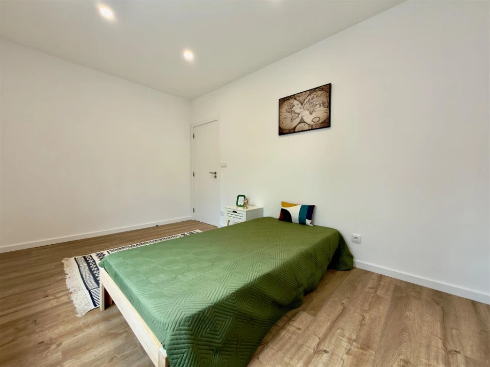 Apartamento T4 para Venda em Eiras e São Paulo de Frades Foto 8