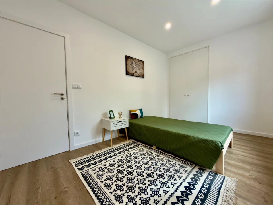 Apartamento T4 para Venda em Eiras e São Paulo de Frades Foto 7