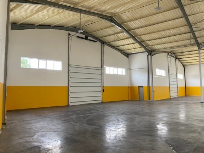 Armazém para Arrendamento em Carregado e Cadafais