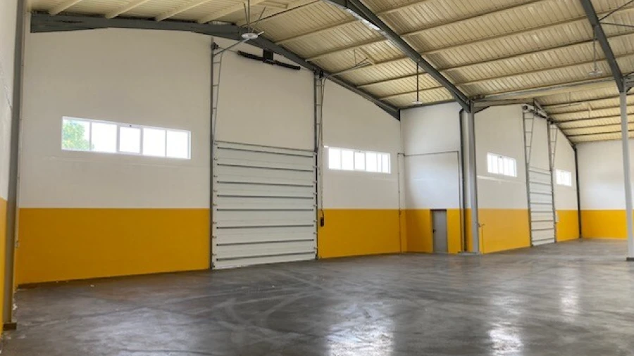 Armazém para Arrendamento em Carregado e Cadafais