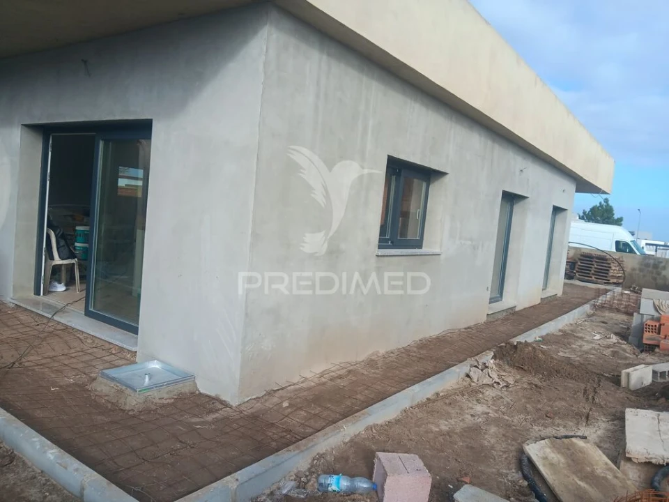 Moradia T4 para Venda em Quinta do Anjo Foto 3