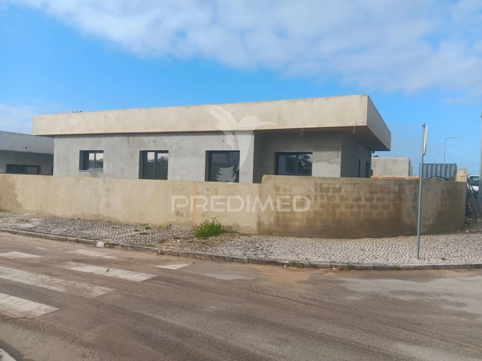 Moradia T4 para Venda em Quinta do Anjo Foto 1