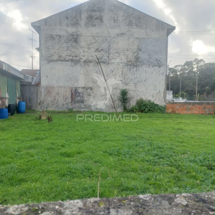 Terreno para Venda em Pedrouços Foto 1