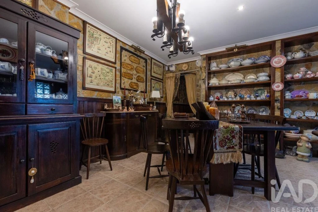 Moradia T4 para Venda em Cadaval e Pêro Moniz Foto 16