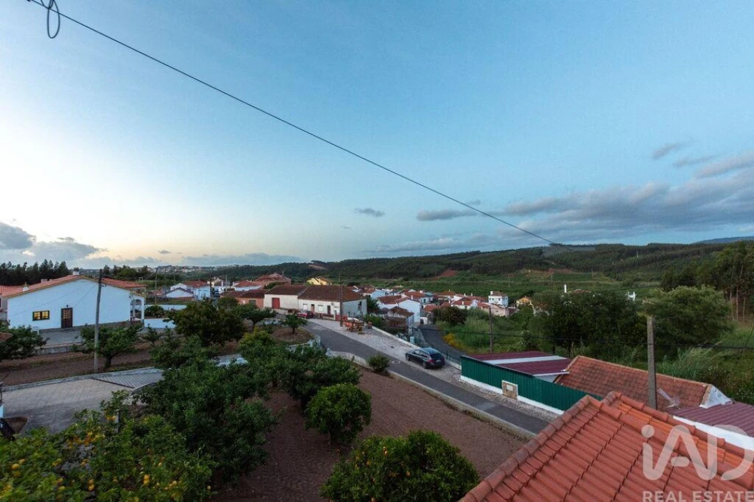 Moradia T4 para Venda em Cadaval e Pêro Moniz Foto 30