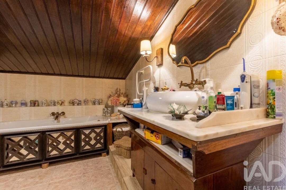 Moradia T4 para Venda em Cadaval e Pêro Moniz Foto 31