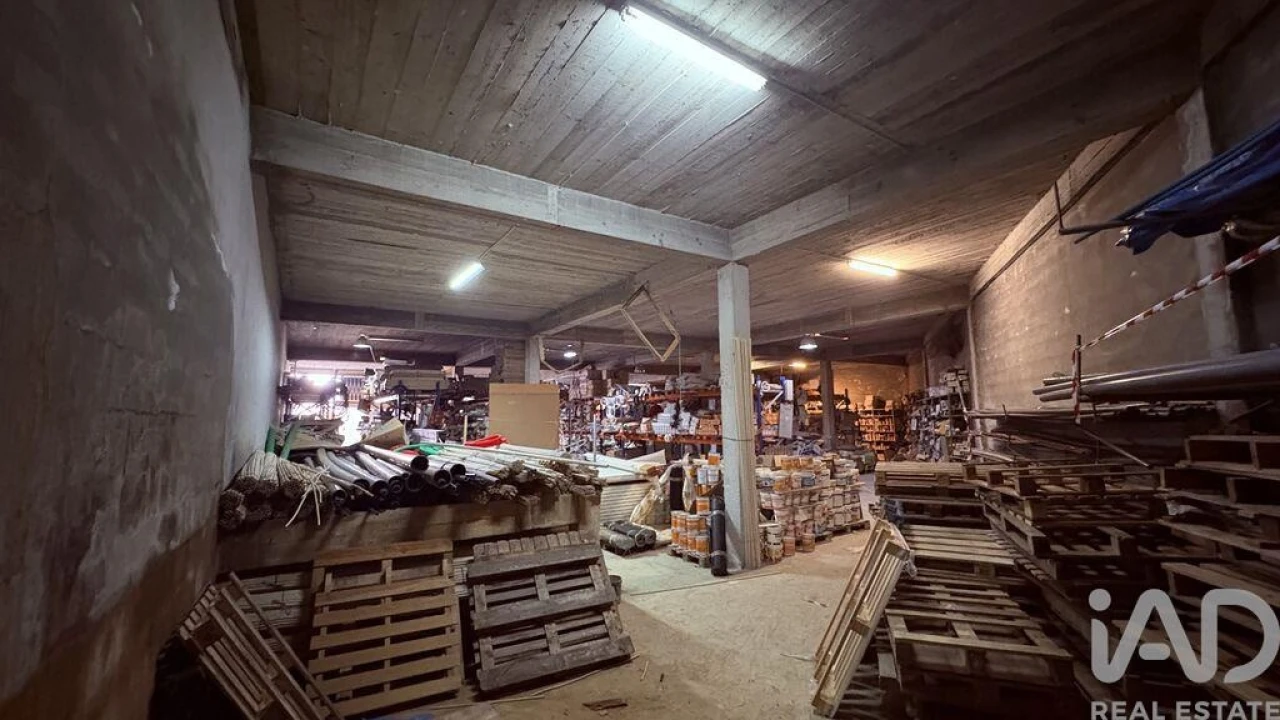 Prédio para Venda em Pedrogão Grande Foto 31