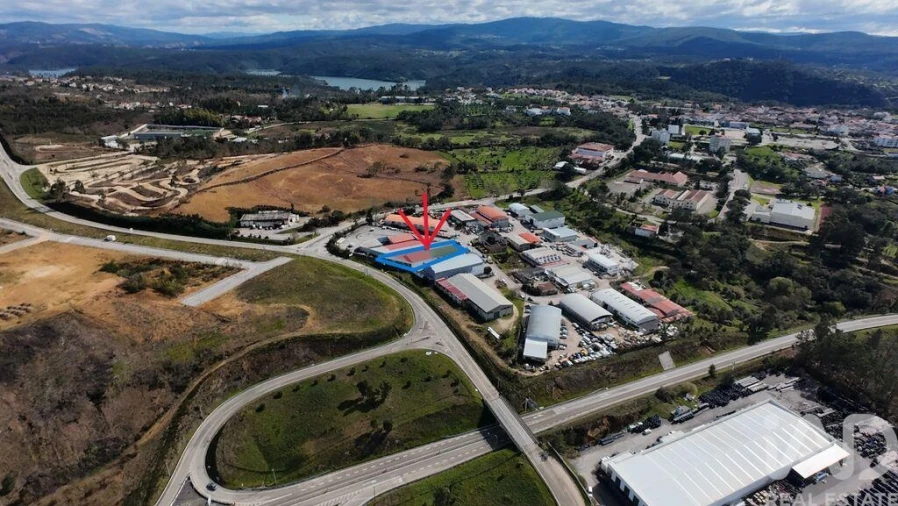 Prédio para Venda em Pedrogão Grande