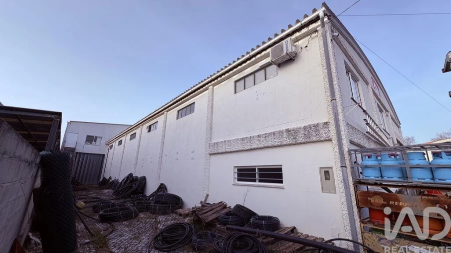 Prédio para Venda em Pedrogão Grande Foto 21