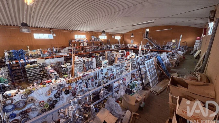 Prédio para Venda em Pedrogão Grande Foto 19