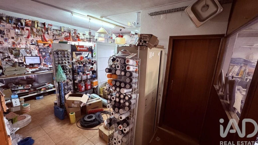 Prédio para Venda em Pedrogão Grande Foto 14