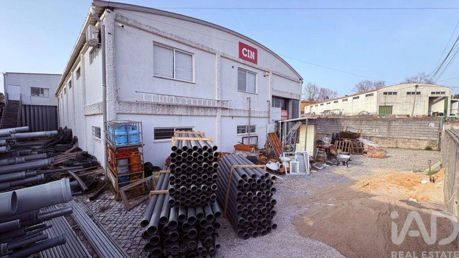 Prédio para Venda em Pedrogão Grande Foto 40