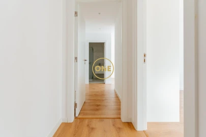Apartamento T3 para Venda em Sé Nova, Santa Cruz, Almedina e São Bartolomeu