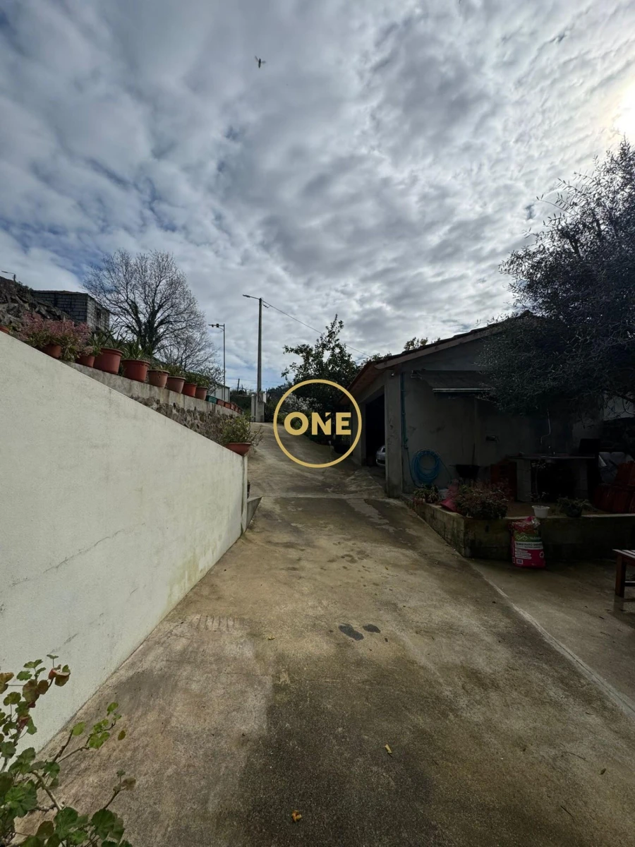 Moradia T2 para Venda em Vila Nova do Campo Foto 3