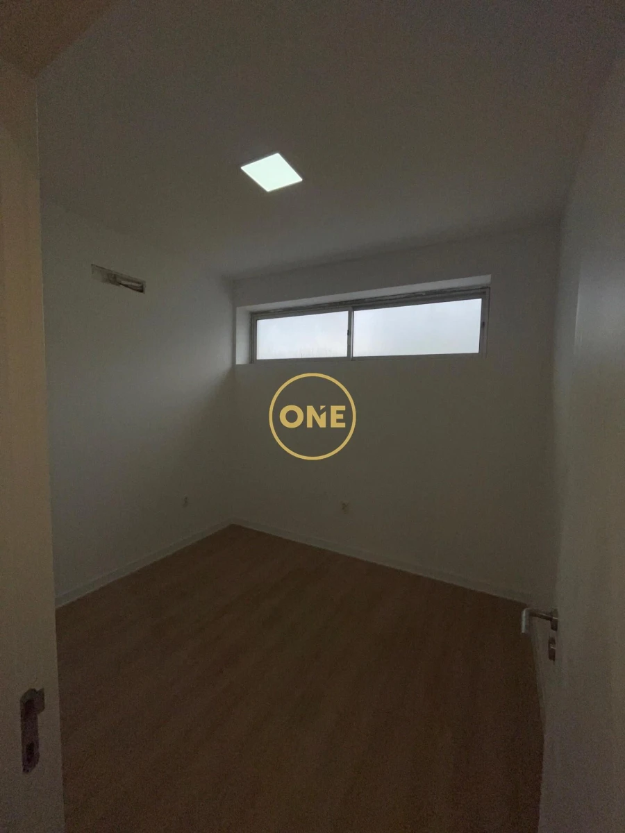 Apartamento T2 para Venda em Barreiro e Lavradio Foto 40