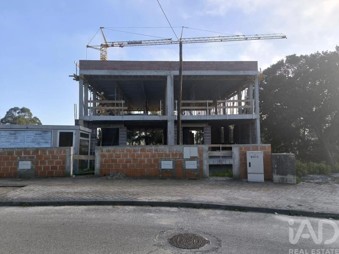 Moradia T3 para Venda em Vila Nova de Anha Foto 2