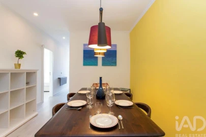 Apartamento T2 para Arrendamento em Arroios