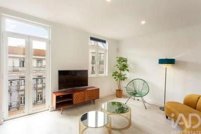Apartamento T2 para Arrendamento em Arroios