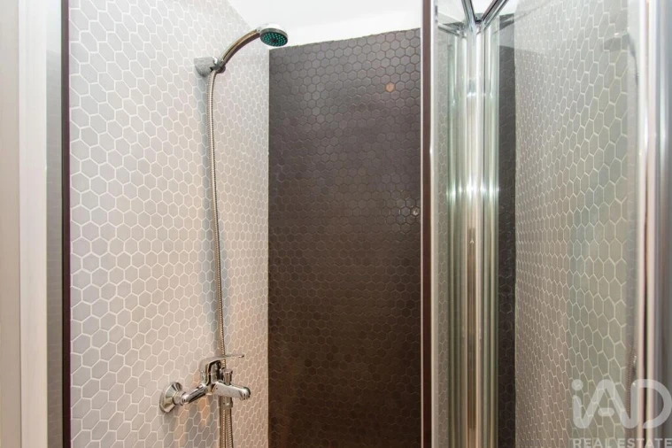 Apartamento T2 para Arrendamento em Arroios Foto 22