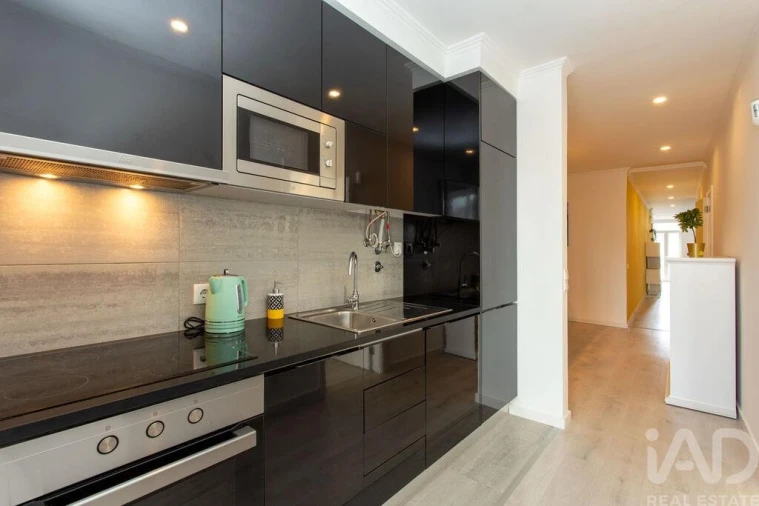Apartamento T2 para Arrendamento em Arroios Foto 11