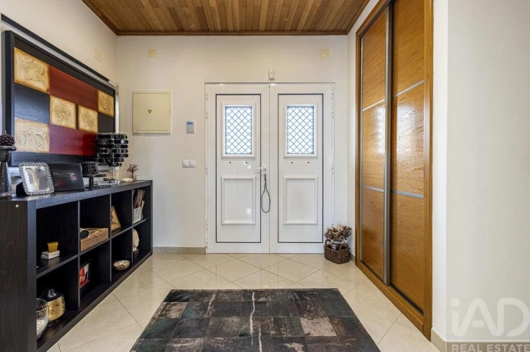 Moradia T5 para Venda em Rio Maior Foto 4