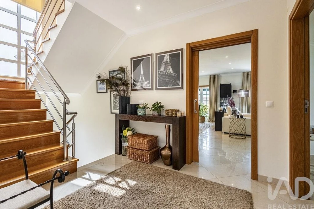 Moradia T5 para Venda em Rio Maior Foto 6