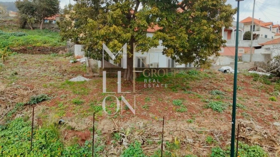 Moradia T3 para Venda em Santo Antonio Foto 5