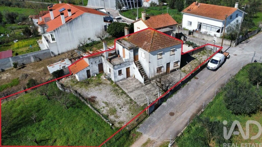 Moradia T3 para Venda em São Miguel, Santa Eufémia e Rabaçal Foto 4