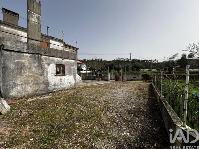 Moradia T3 para Venda em São Miguel, Santa Eufémia e Rabaçal Foto 11