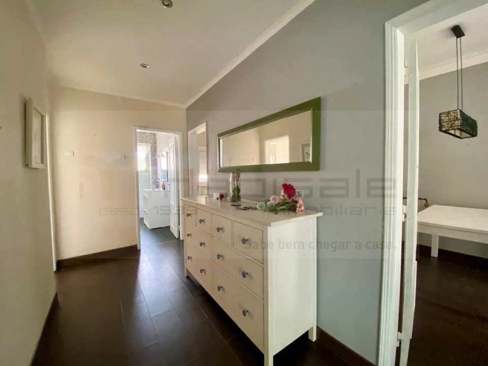 Apartamento T2 para Venda em Venteira Foto 8