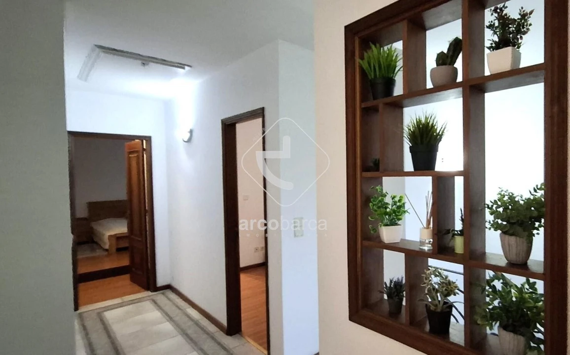 Moradia T4 para Venda em Arcozelo Foto 14