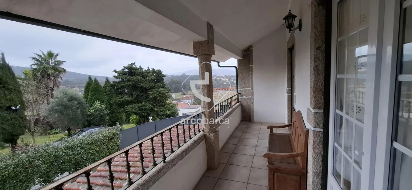 Moradia T4 para Venda em Arcozelo Foto 34