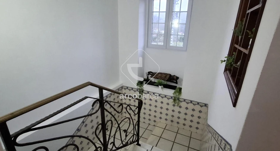 Moradia T4 para Venda em Arcozelo Foto 22