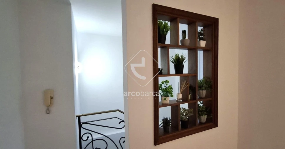 Moradia T4 para Venda em Arcozelo Foto 38