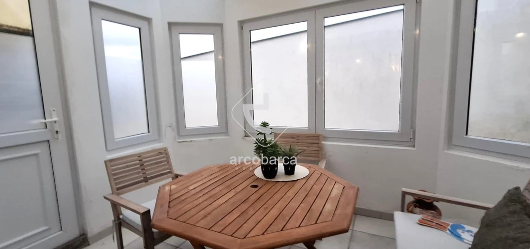 Moradia T4 para Venda em Arcozelo Foto 26