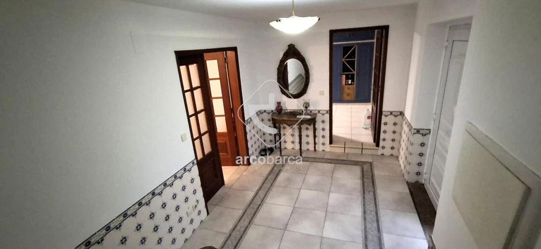 Moradia T4 para Venda em Arcozelo Foto 12