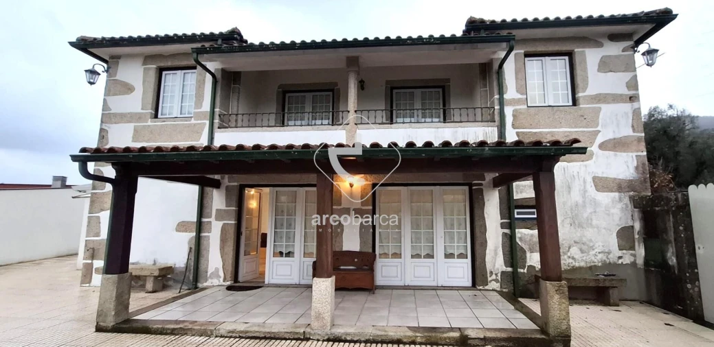 Moradia T4 para Venda em Arcozelo Foto 41