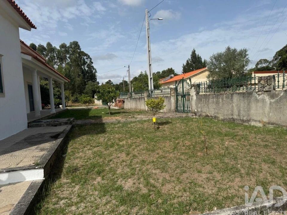 Moradia T3 para Venda em Alcobaça e Vestiaria Foto 7