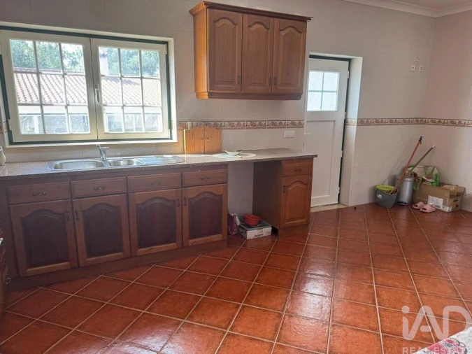 Moradia T3 para Venda em Alcobaça e Vestiaria Foto 37