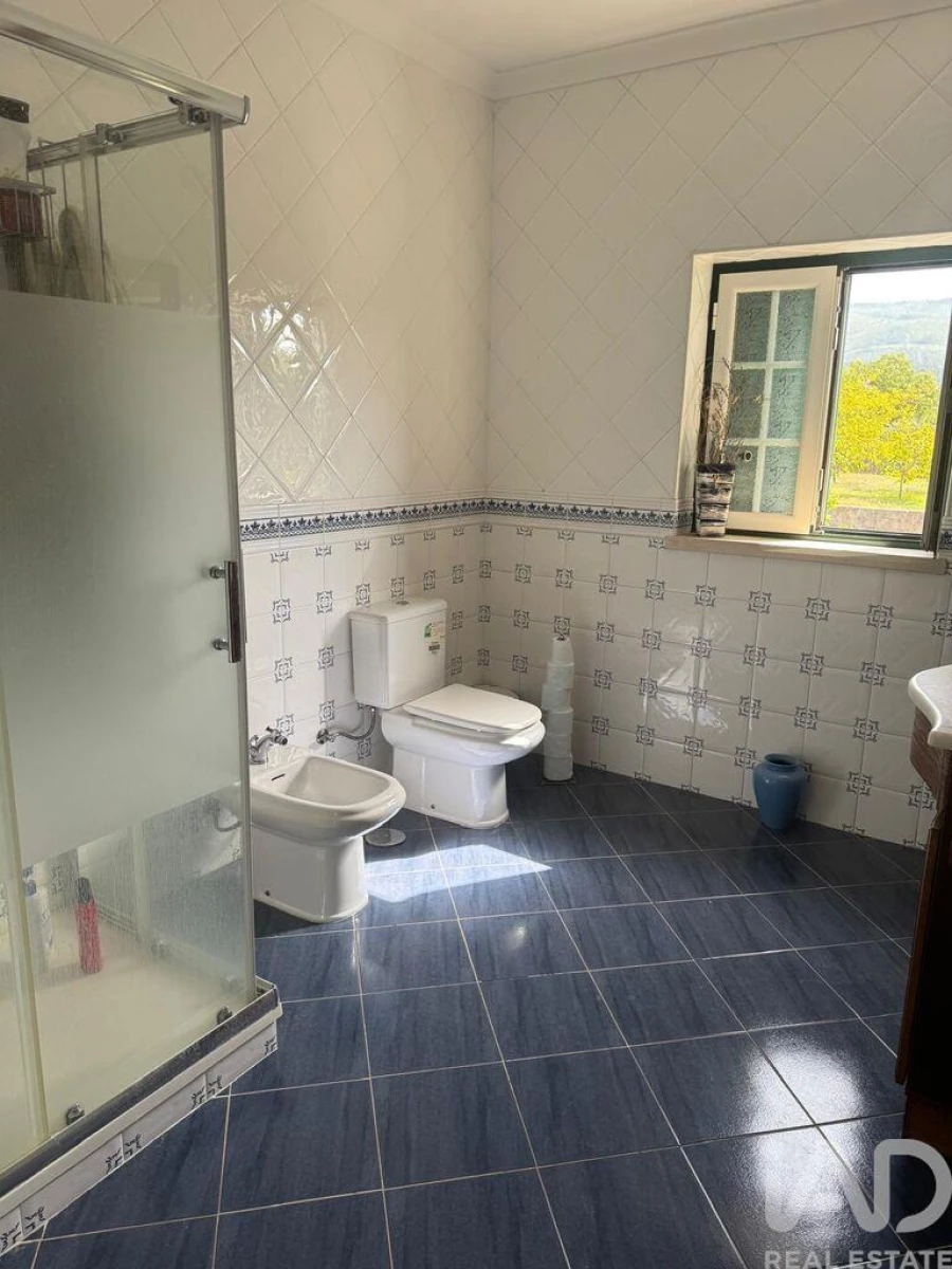 Moradia T3 para Venda em Alcobaça e Vestiaria Foto 24