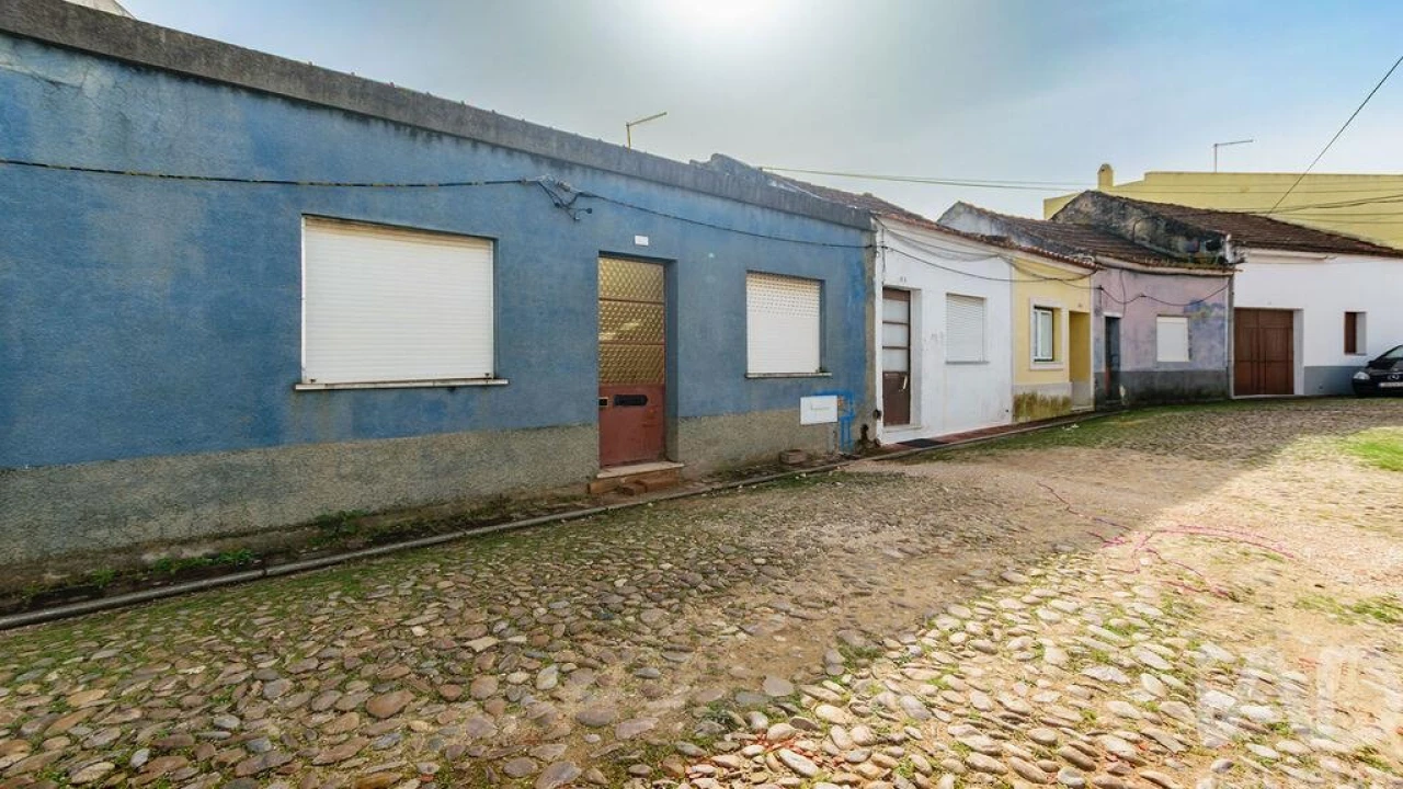 Moradia T2 para Venda em Almeirim Foto 22