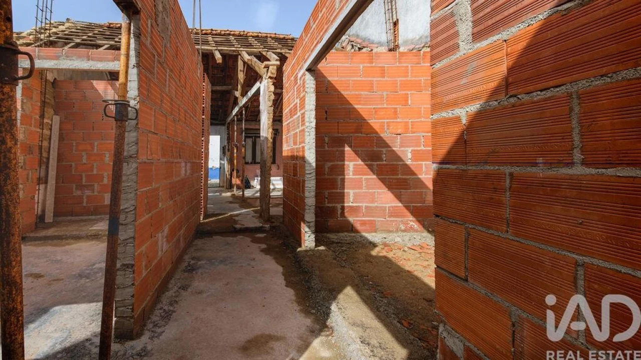 Moradia T2 para Venda em Almeirim Foto 10