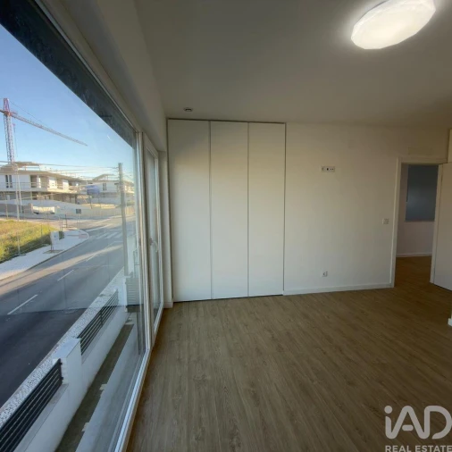 Moradia T3 para Arrendamento em Rio de Mouro Foto 14