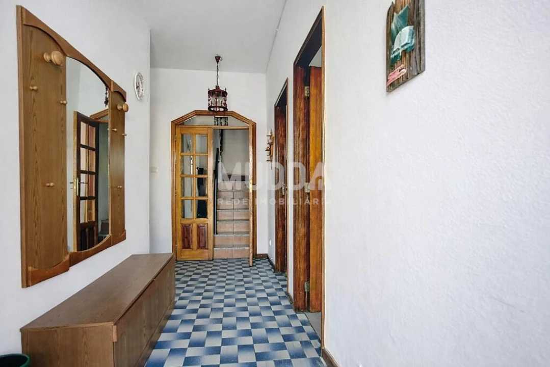 Moradia T5 para Venda em Santa Maria Maior Foto 18