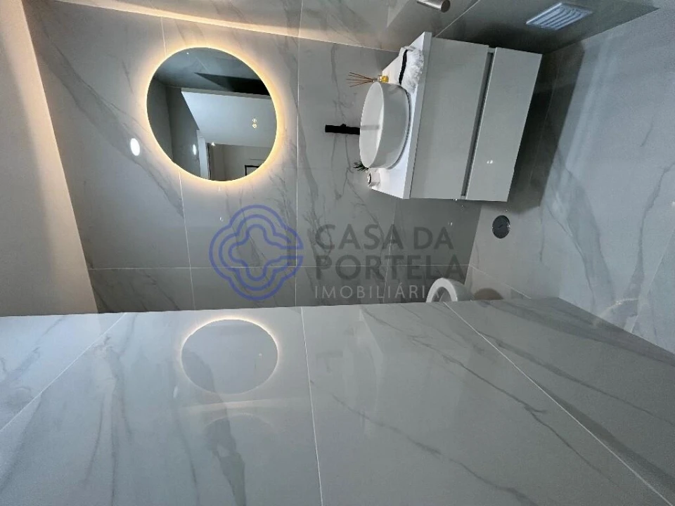 Apartamento T3 para Venda em Benfica Foto 7