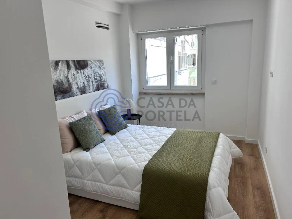 Apartamento T3 para Venda em Benfica Foto 8
