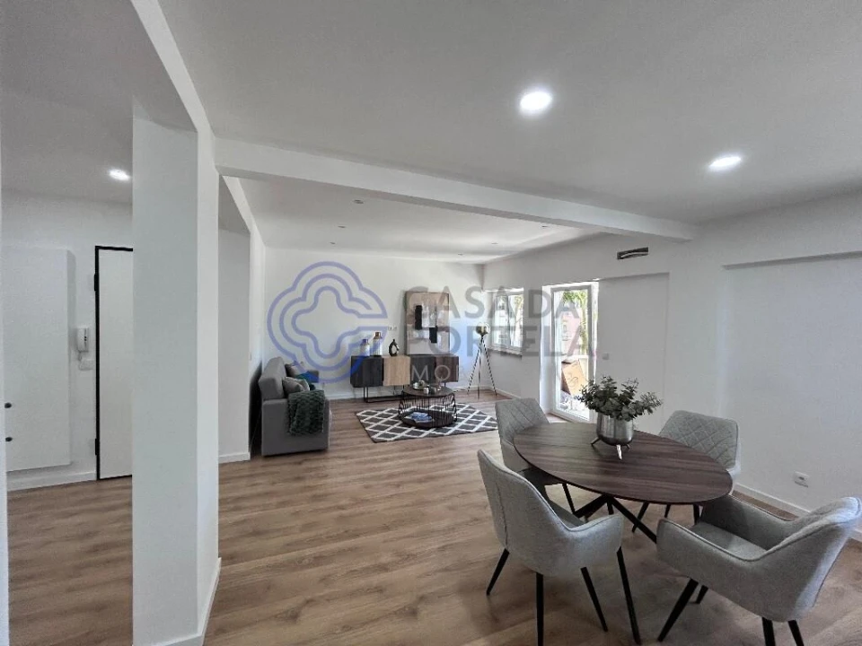 Apartamento T3 para Venda em Benfica Foto 6